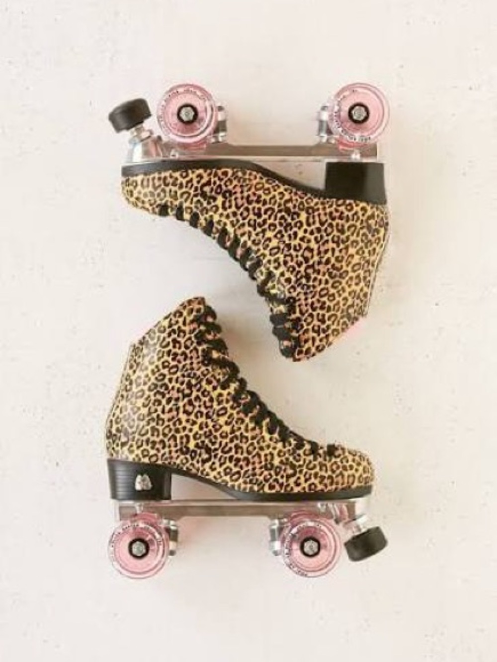 MOXI Ivy Jungle Leopard Print Roller Skates Size 10